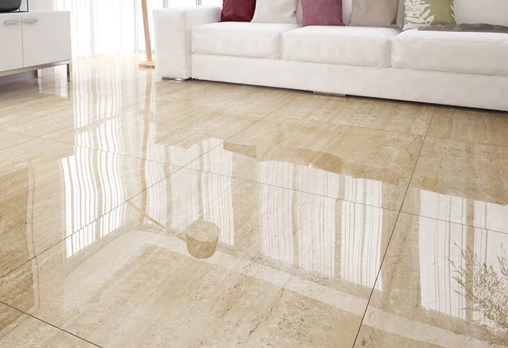 O Desafio Oculto do Brilho: Como o Clima de Brasília Desgasta seu Porcelanato e a Solução Profissional da Sublime Limpeza na Limpeza de Porcelanato e Polimento de Porcelanato